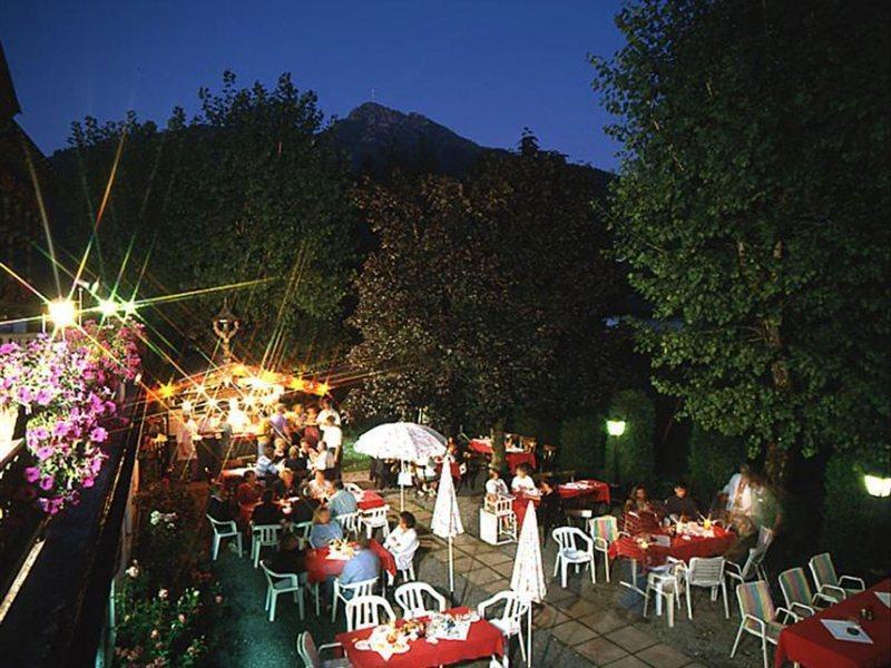 Kaiserhotel Neuwirt โอแบร์นดอร์ฟ อิน ทิโรล ภายนอก รูปภาพ